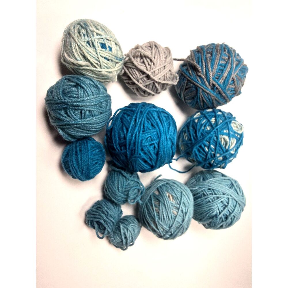 Blue Gray Yarn Balls Acrylic Lot  X 12 Variegated Weight 12.4 oz. Destash Scrap